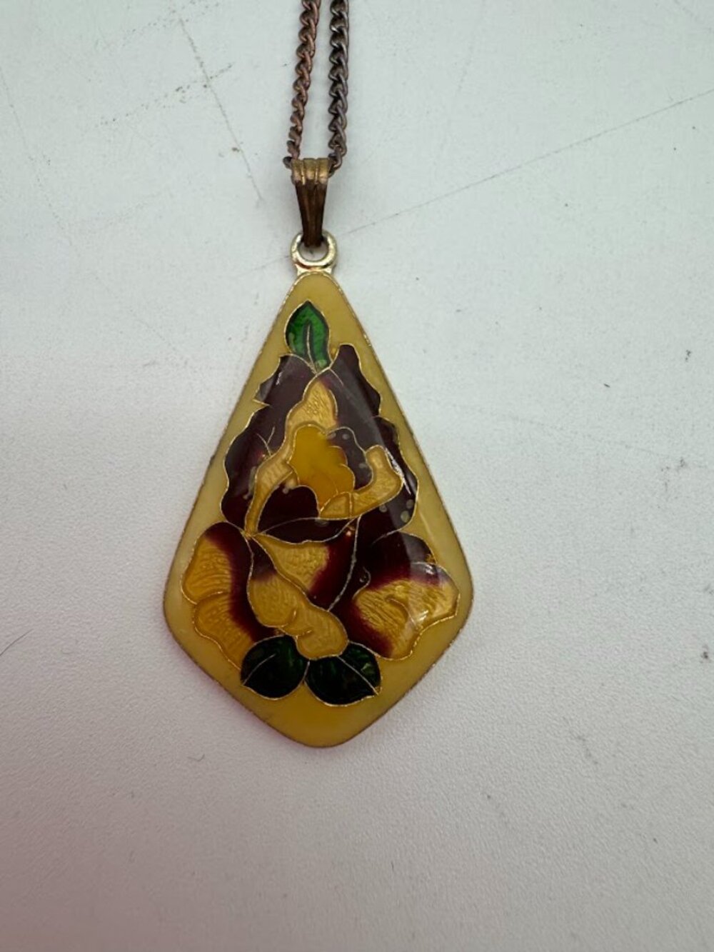 Vintage Cloisonne Enamel Rose Pendant Necklace Gold Tone Teardrop